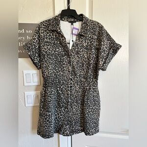 Leopard print romper - new with tags